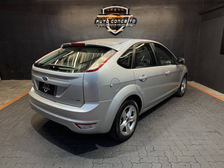 FORD - FOCUS - 2013/2013 - Prata - R$ 48.900,00