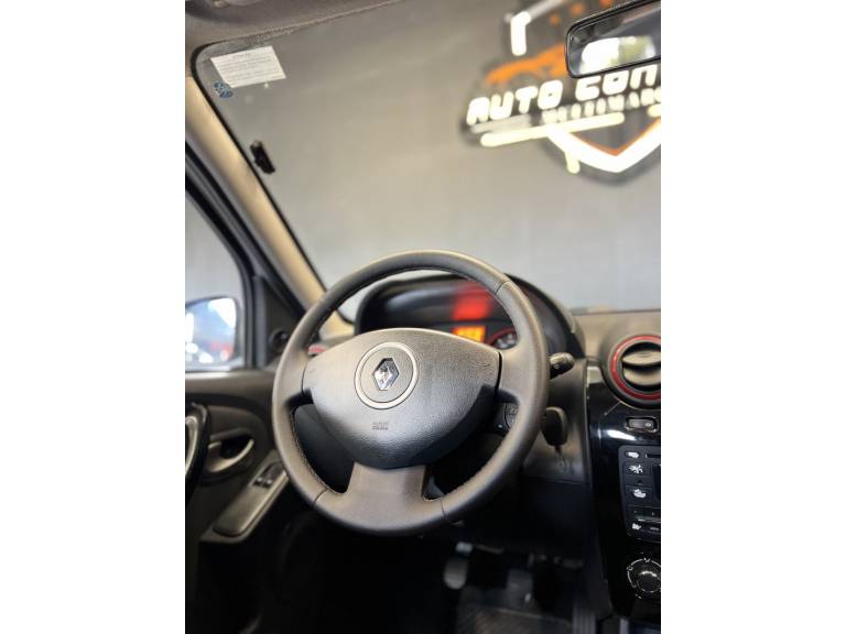 RENAULT - SANDERO - 2013/2014 - Branca - R$ 45.900,00