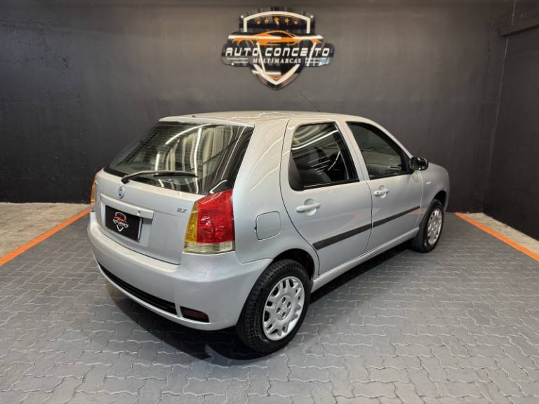 FIAT - PALIO - 2004/2004 - Prata - R$ 22.900,00