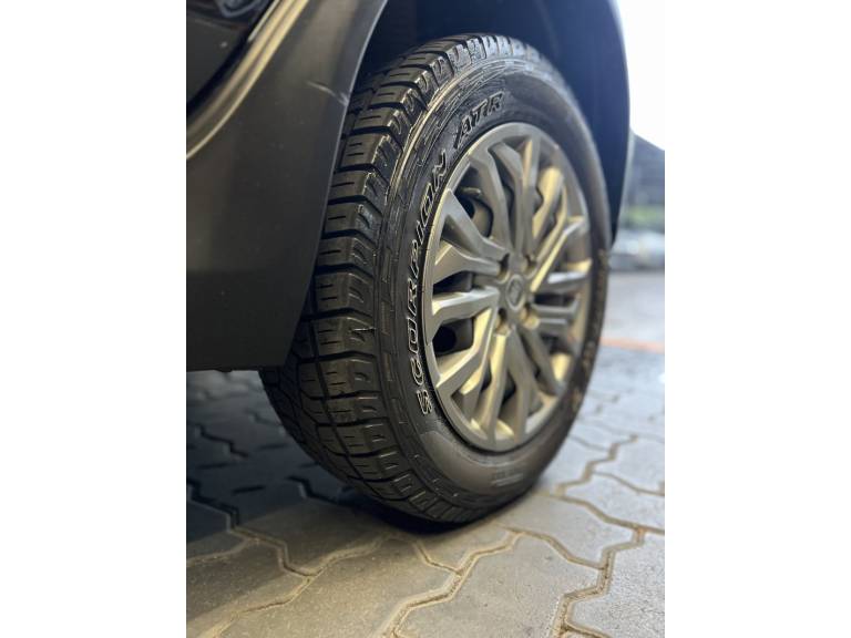 FIAT - ARGO - 2019/2020 - Preta - R$ 75.900,00