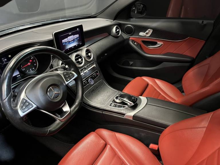 MERCEDES-BENZ - C 250 - 2016/2016 - Preta - R$ 159.900,00