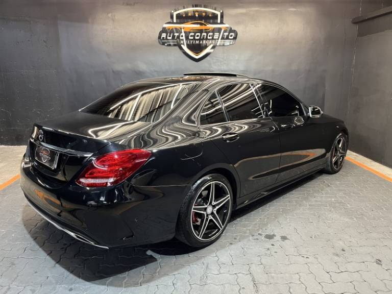 MERCEDES-BENZ - C 250 - 2016/2016 - Preta - R$ 159.900,00