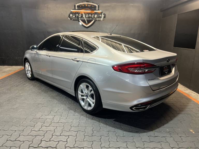 FORD - FUSION - 2018/2018 - Prata - R$ 99.000,00