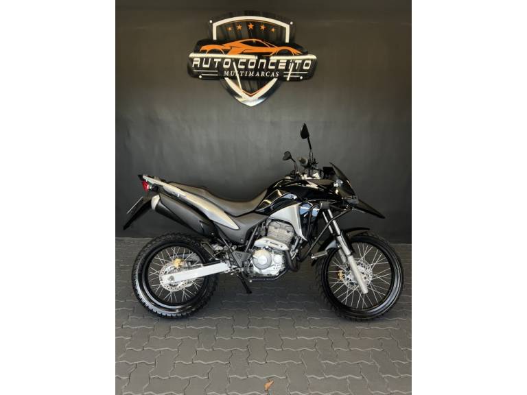 HONDA - XRE 300 - 2015/2015 - Preta - R$ 21.800,00