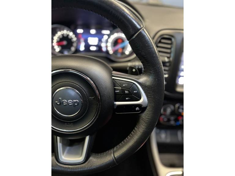 JEEP - COMPASS - 2018/2019 - Cinza - R$ 96.900,00