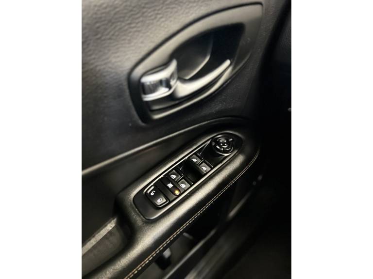 JEEP - COMPASS - 2018/2019 - Cinza - R$ 96.900,00