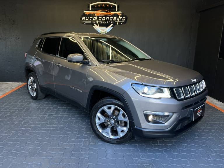 JEEP - COMPASS - 2018/2019 - Cinza - R$ 96.900,00