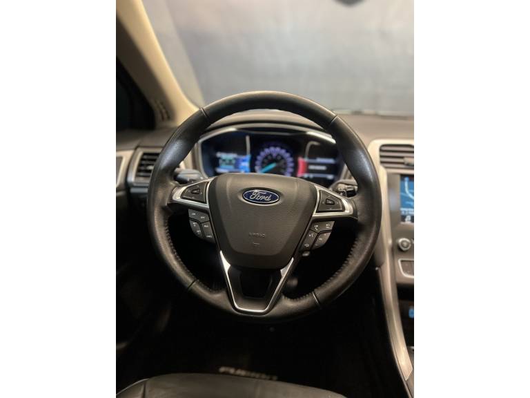 FORD - FUSION - 2018/2018 - Prata - R$ 99.000,00