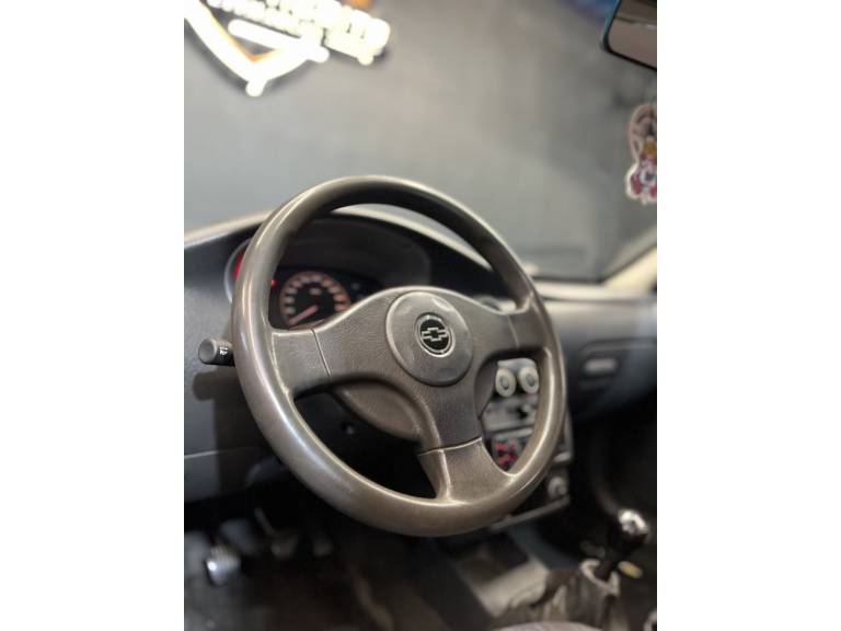 CHEVROLET - CELTA - 2004/2004 - Branca - R$ 16.900,00