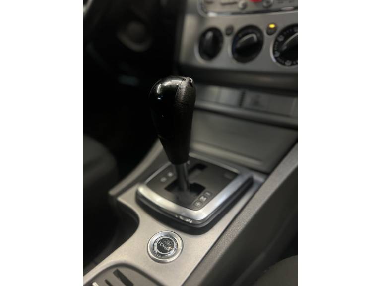 FORD - FOCUS - 2013/2013 - Prata - R$ 48.900,00